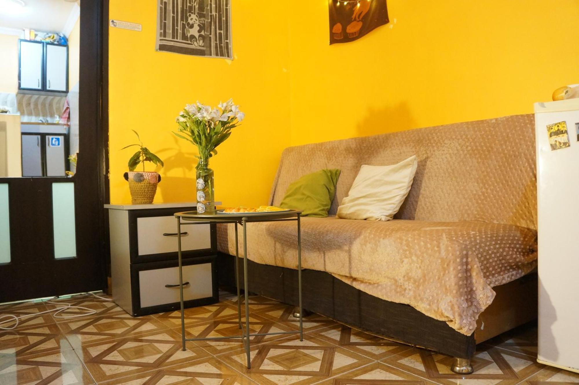 Harmony Backpackers Hostel Batumi Rum bild